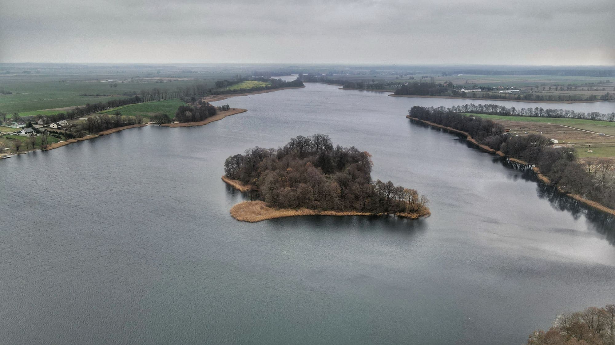 Widok na Dębowy Ostrów